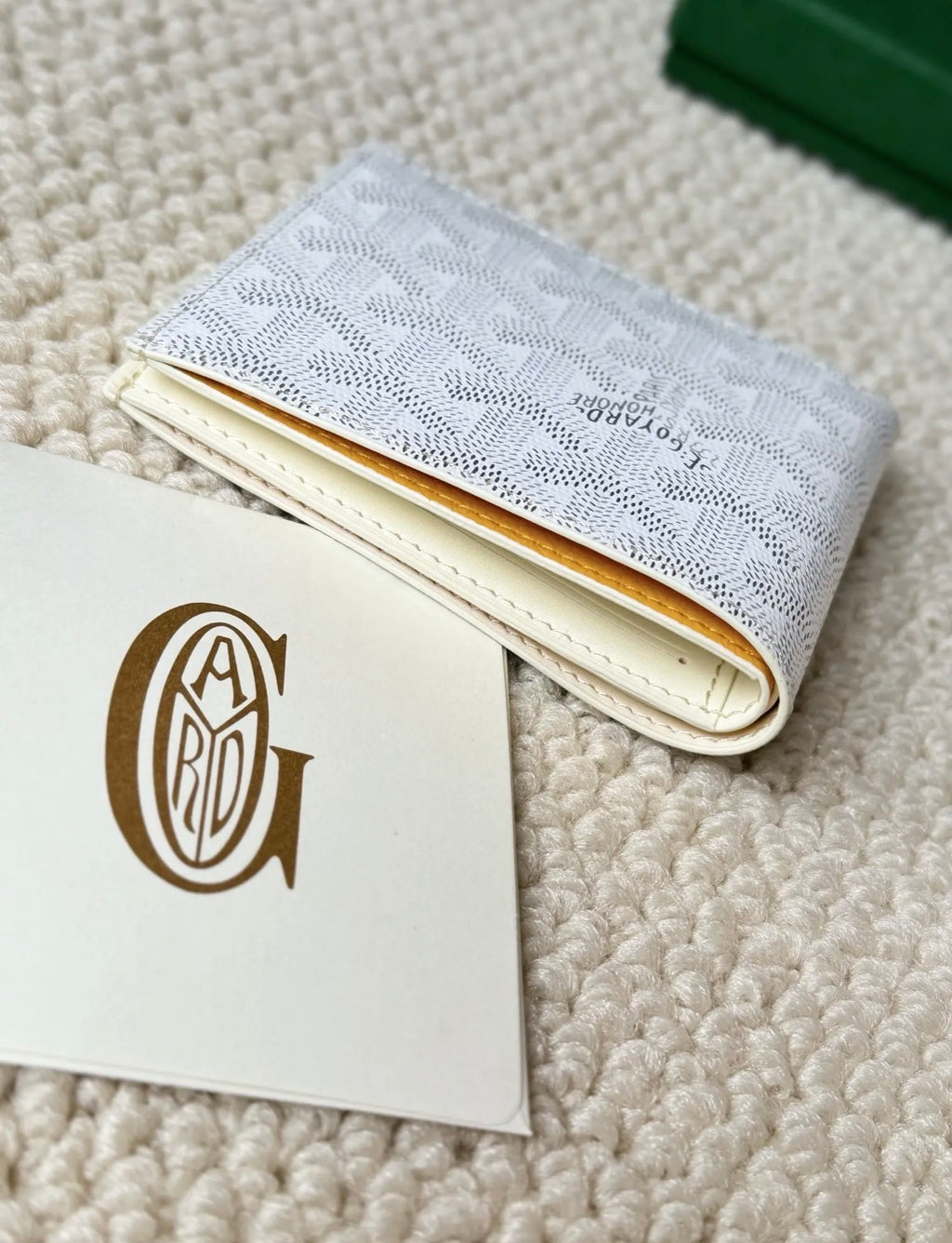 Goya all-over print folding wallet white